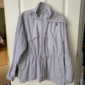 Athleta windbreaker M in pale lavender grey